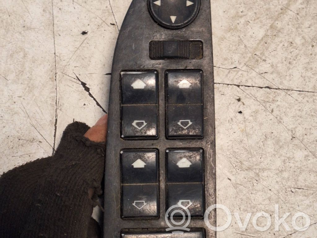 Electric window control switch   8368987,03725070,110187