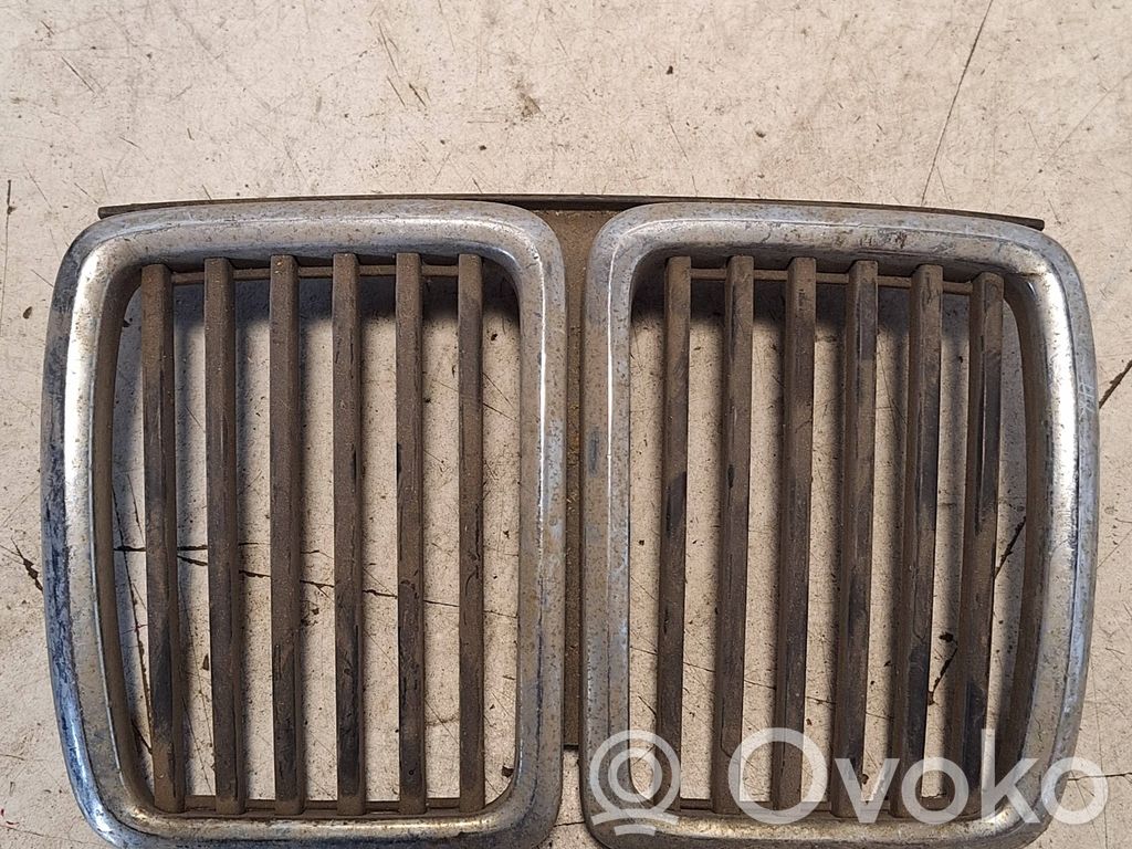 BMW 3 E30 Front grill 