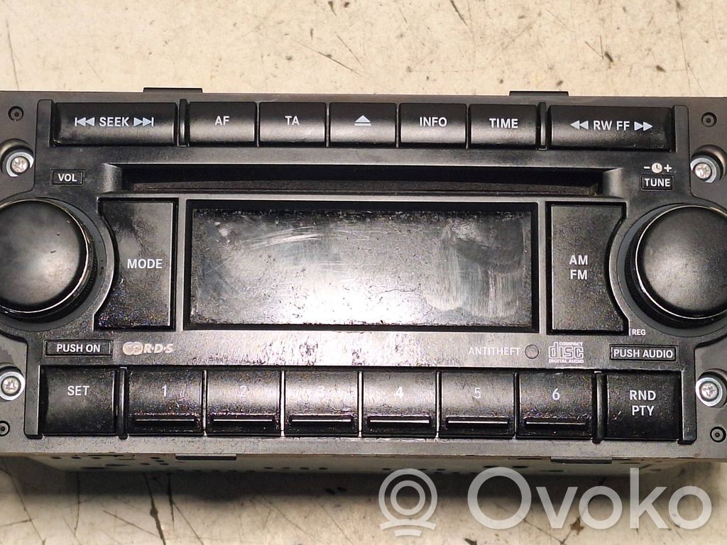 Dodge Caliber Radio/CD/DVD/GPS head unit 