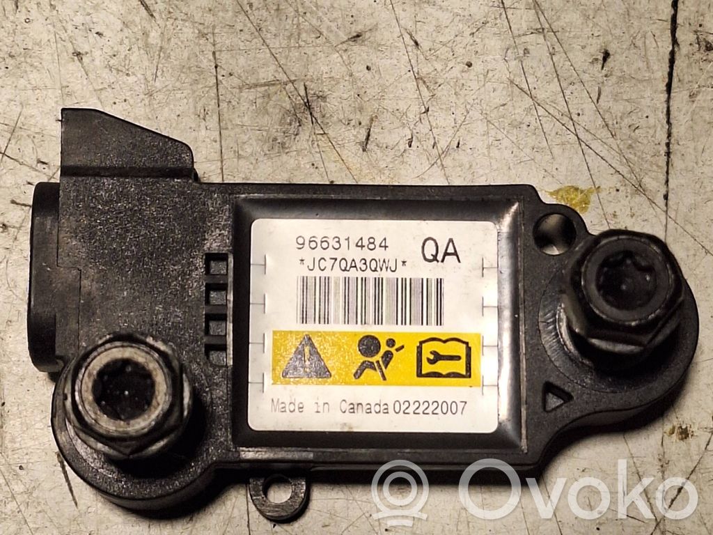 Chevrolet Captiva Czujnik uderzenia Airbag 