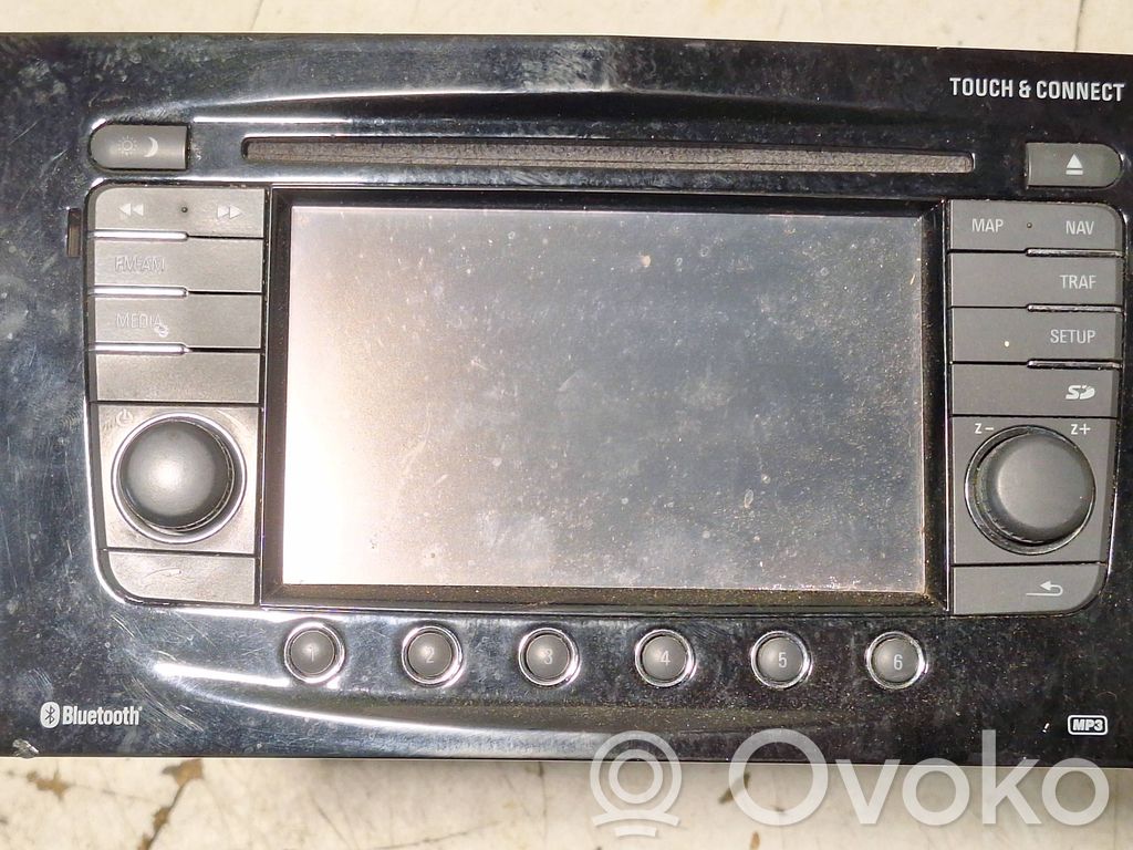 Opel Zafira B Panel / Radioodtwarzacz CD/DVD/GPS 