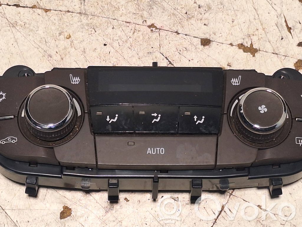 Opel Insignia A Climate control unit 