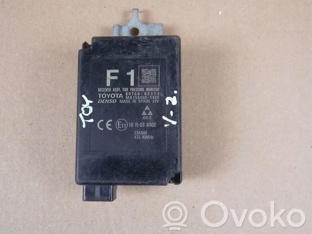 Toyota Corolla E160 E170 Tire pressure control unit 