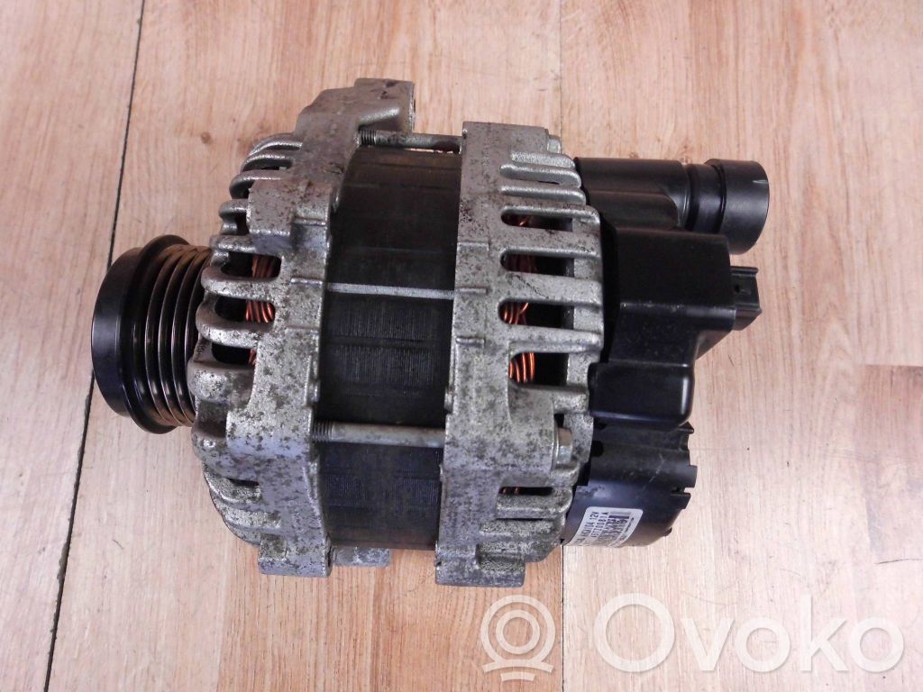 Honda HR-V Ģenerators 