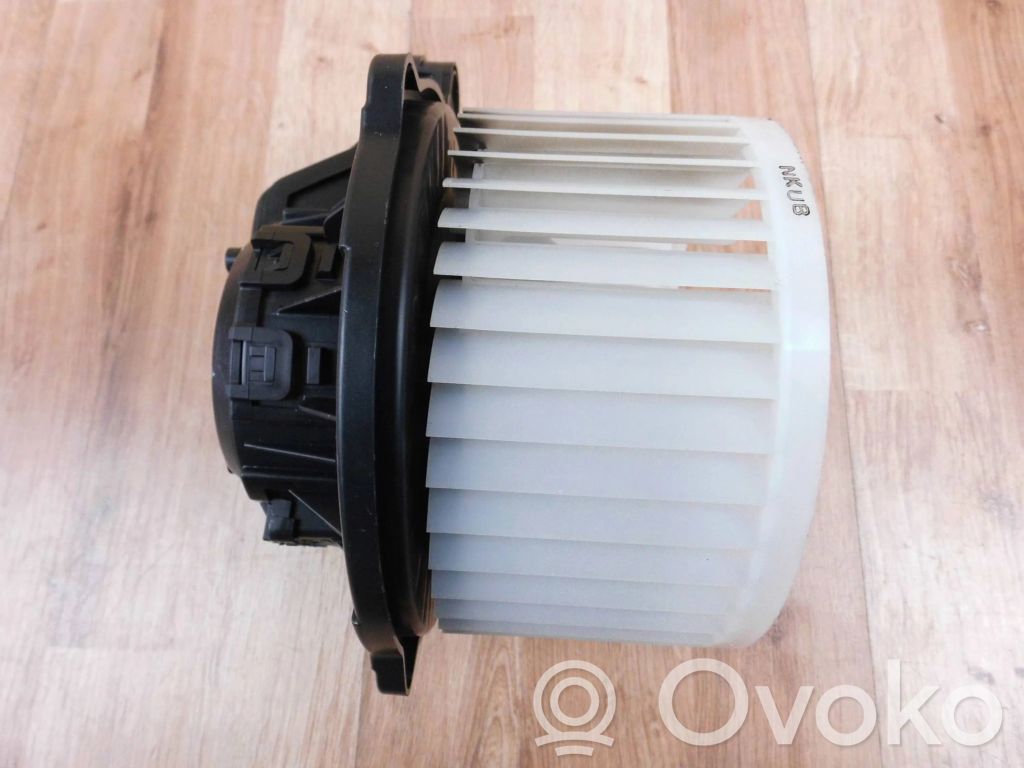 KIA Stinger Mazā radiatora ventilators 