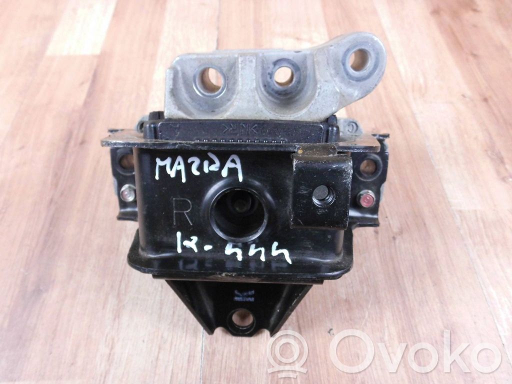 Mitsubishi Outlander Engine mount bracket 