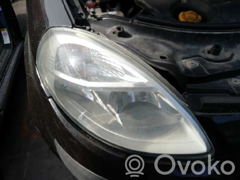 Lancia Musa Headlight/headlamp 