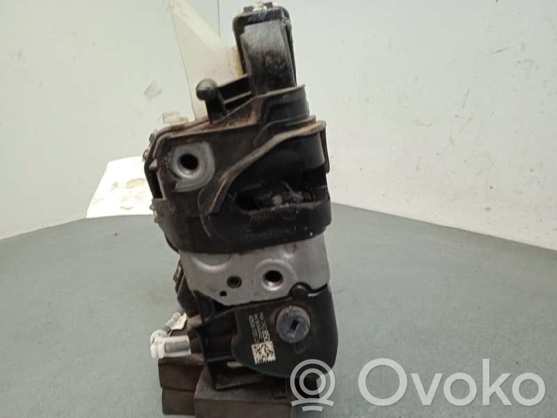 Opel Corsa F Etuoven lukko