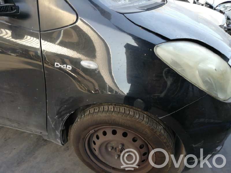 Toyota Yaris Sparnas 