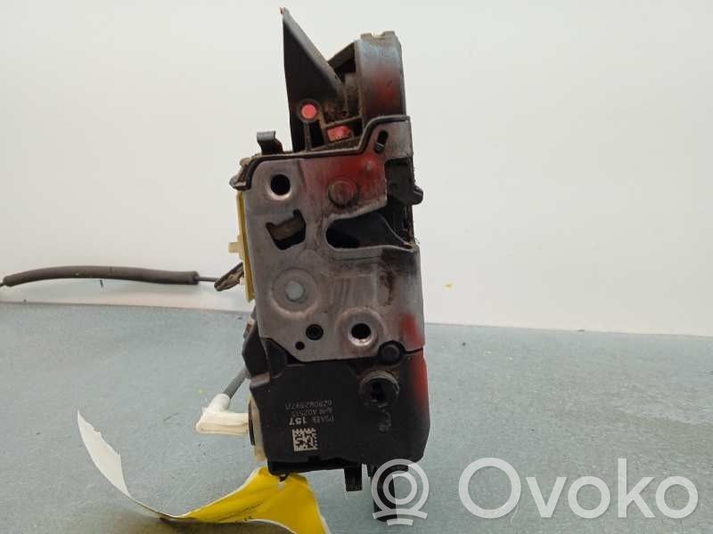Citroen DS3 Front door lock 