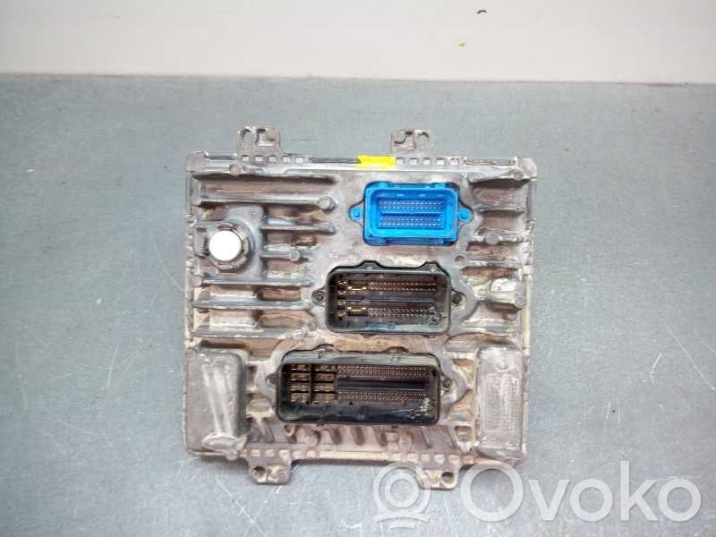 Unidad de control/módulo del motor   55500630