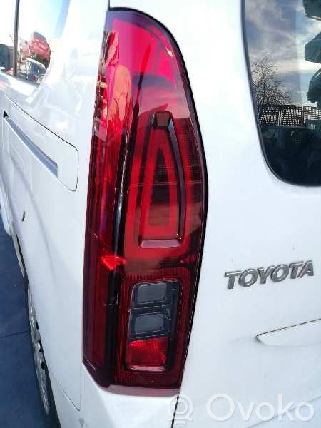 Toyota Proace Lampă spate în caroserie 