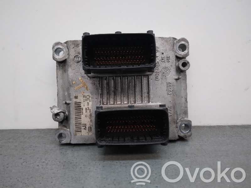 Opel Corsa C Unidad de control/módulo del motor 
