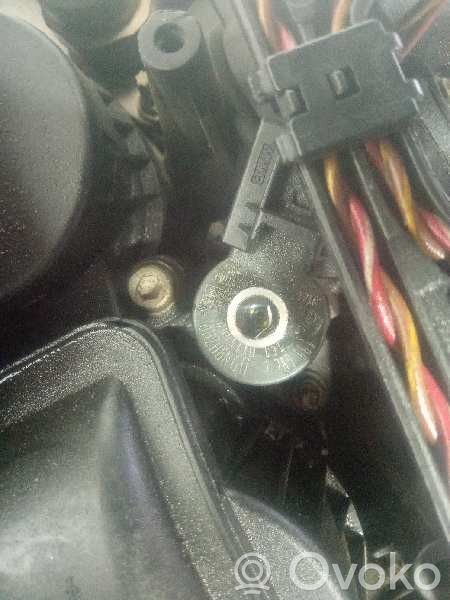 Inyector de combustible   0445110131