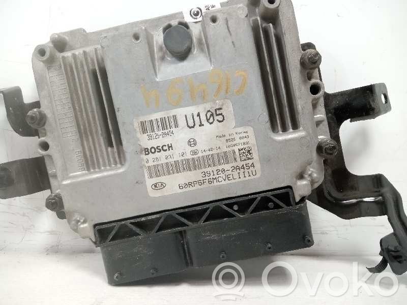 KIA Carens III Sterownik / Moduł ECU 