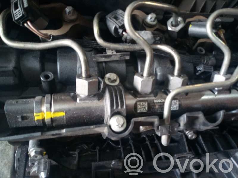 Toyota Avensis T270 Injecție mono