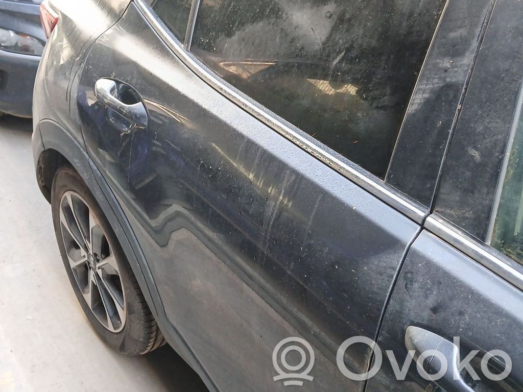 KIA Stonic Galinės durys 
