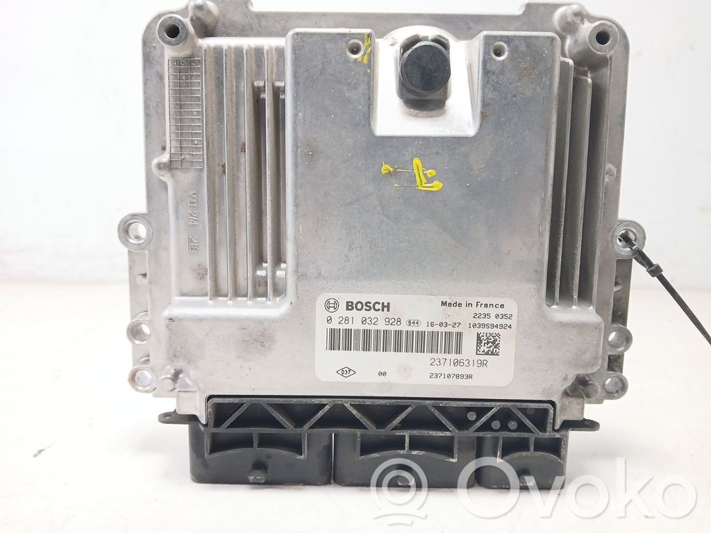 Engine control unit/module   0281032928,237106319R