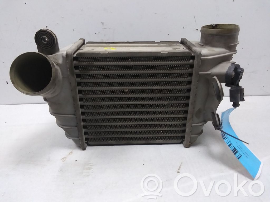 Audi TT Mk1 Interkūlerio radiatorius 