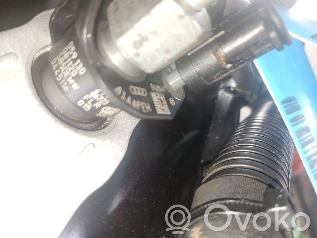 Inyector de combustible   0445116015
