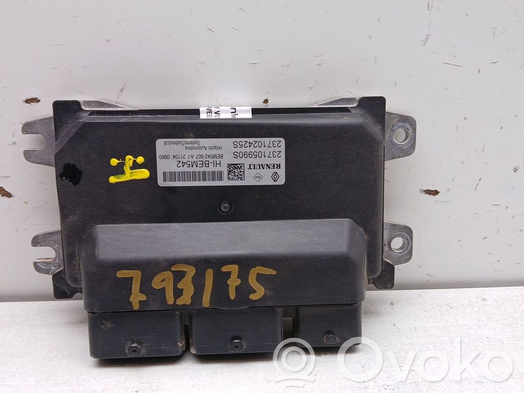 Engine control unit/module   237105990S,237102425S,542507A1211040960