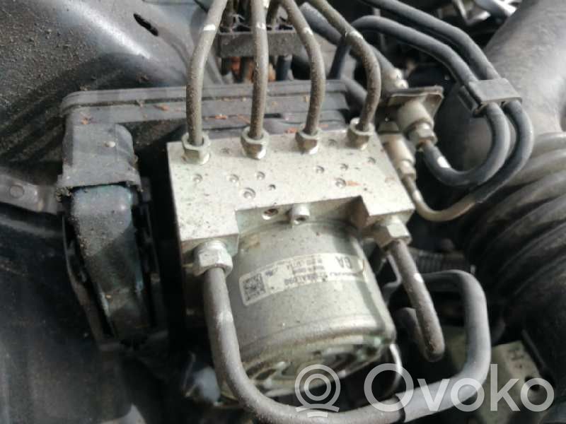 Subaru Outback (BS) ABS-pumppu 