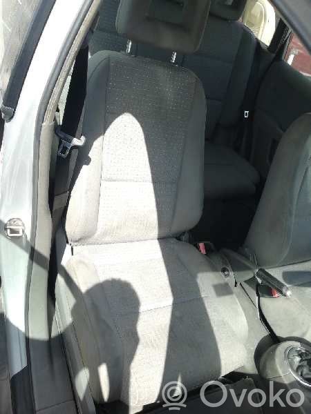 Audi A2 Priekinė keleivio sėdynė 