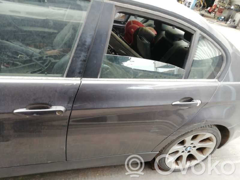 Rear door