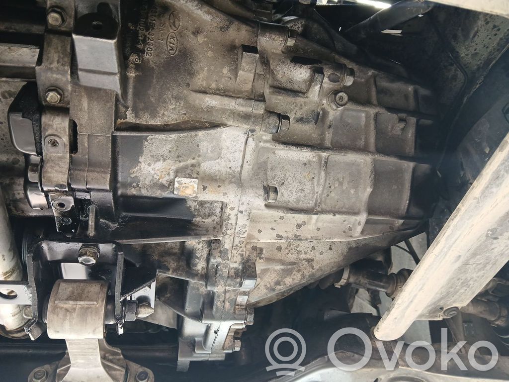 5 Gang Schaltgetriebe   6VELOCIDADES,198700KM,D4FC