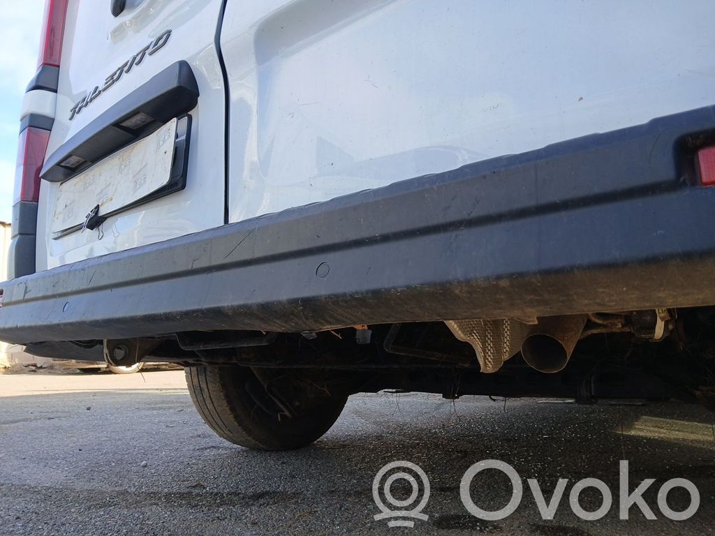 Fiat Talento Parachoques 