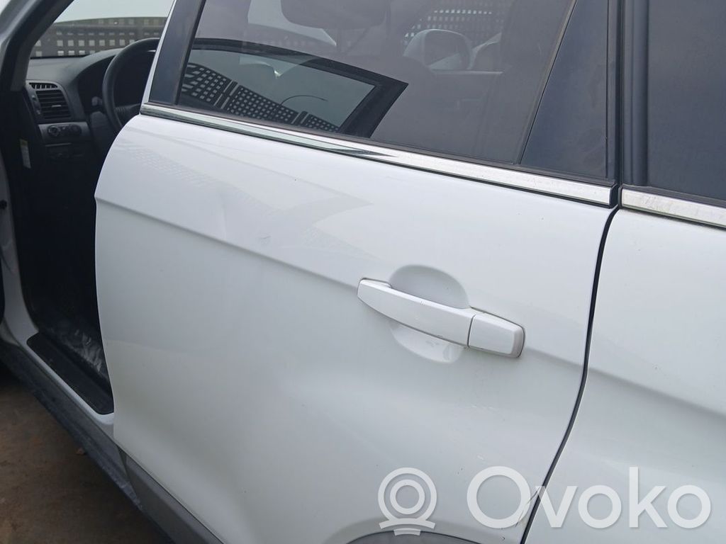 Chevrolet Captiva Galinės durys 