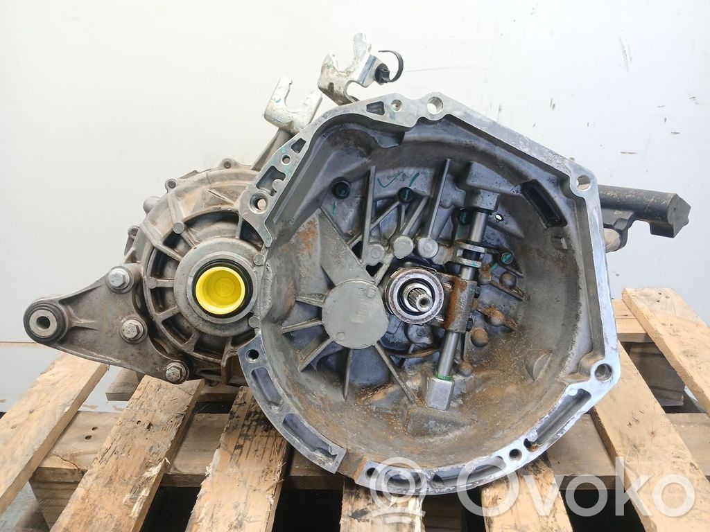 MG ZS Cutie viteze manuală cu 5 trepte 