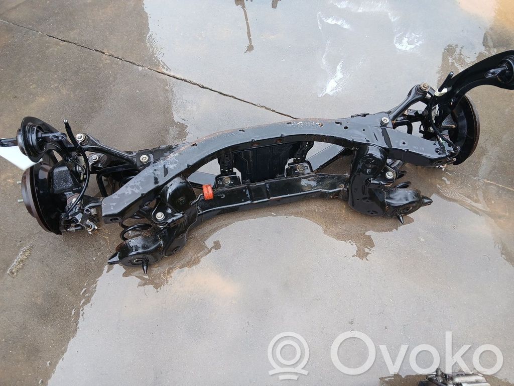 Ford Kuga II Hinterachsträger mit Reduzierstück 