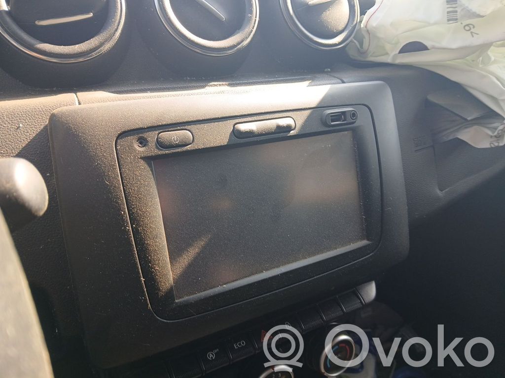 Dacia Duster II Блок управления HiFi audio 