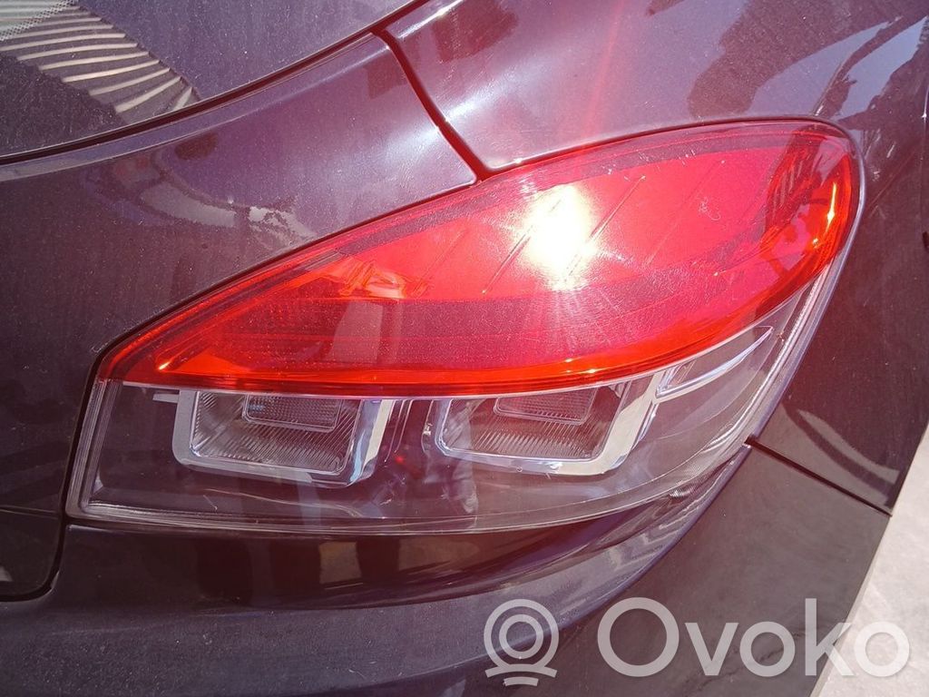 Lampa tylna   26550008R,89319641,893196412UOH