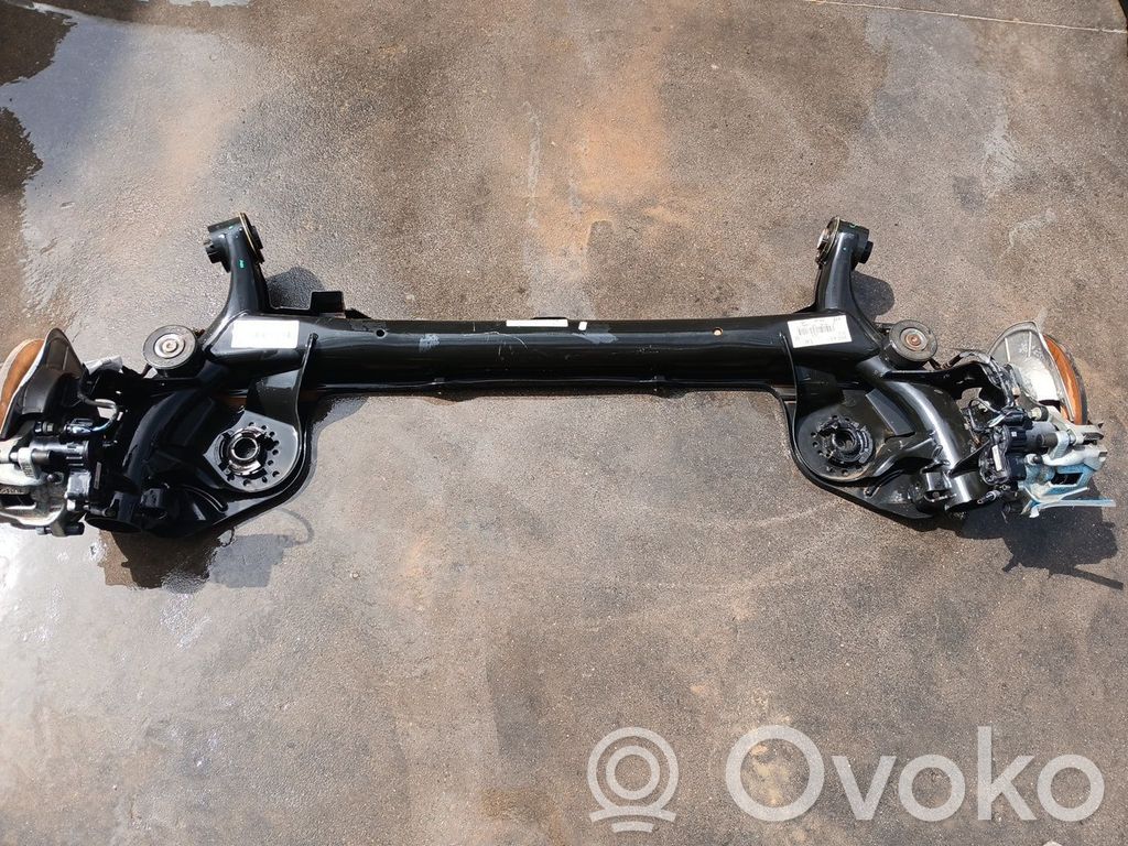 Ford Focus Aizmugurējā tilta sija ar reduktoru 