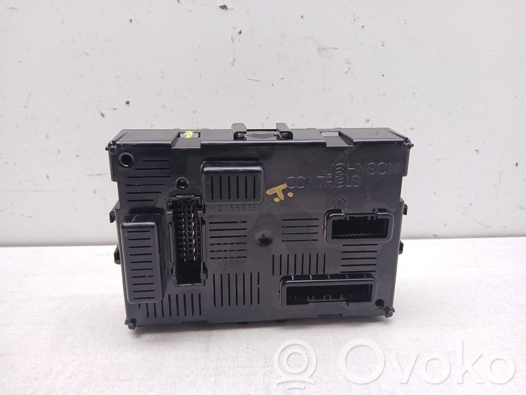 Renault Clio III Centralina BSM 