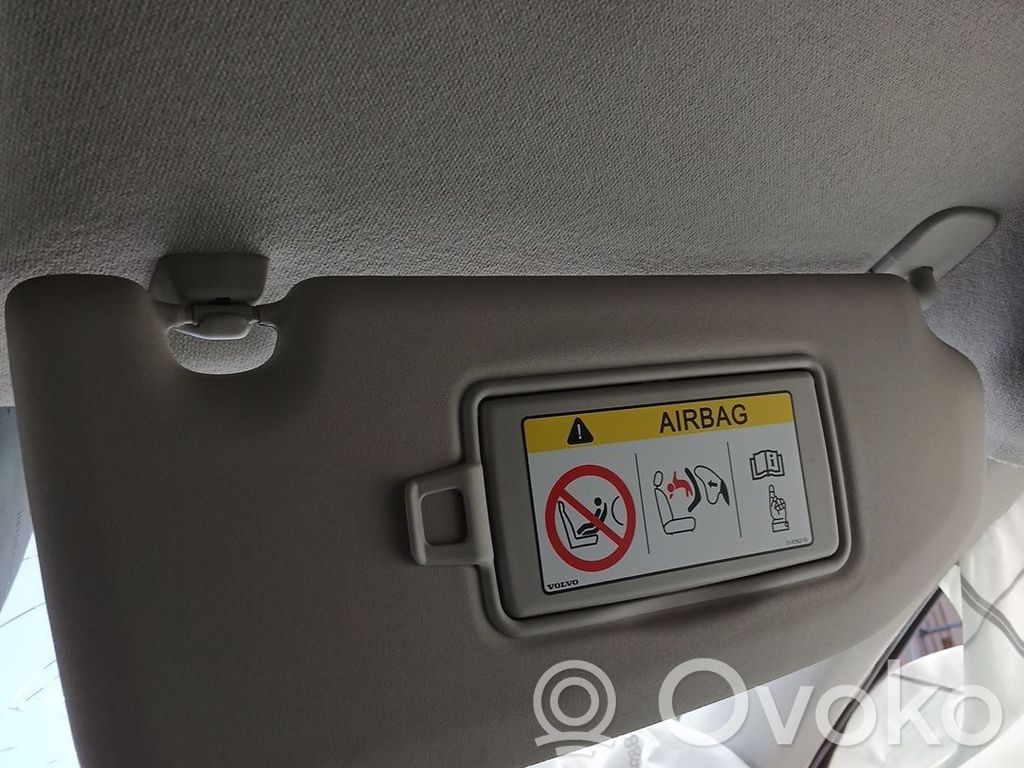 Sun visor