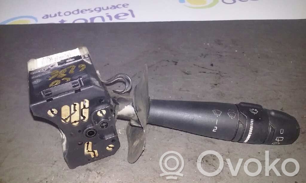 Renault Megane I Wiper control stalk 