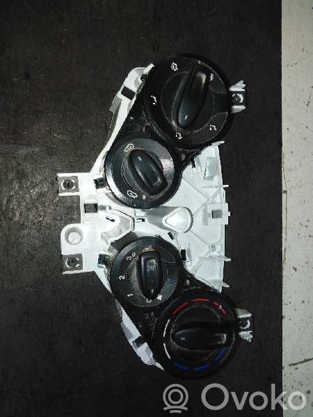 Ford Ka Ilmastoinnin ohjainlaite/moduuli 