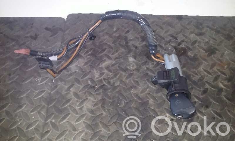 Citroen Xsara Užvedimo spynelė 