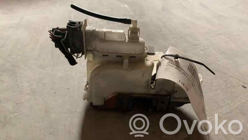 Seat Ibiza II (6k) Front door lock 