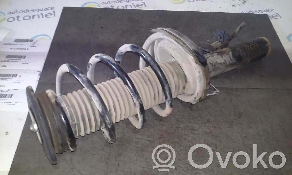 Ford Focus Ansamblu amortizor cu arc față 