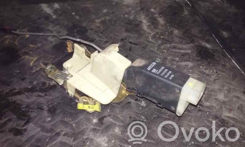 Opel Corsa B Front door lock 