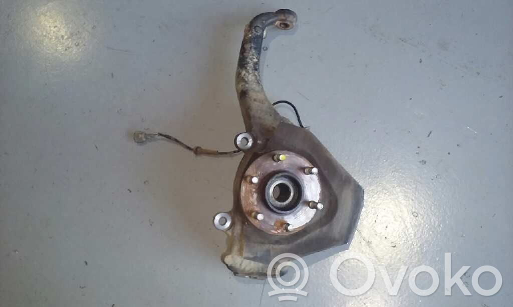 Nissan Navara Achsschenkel vorne 