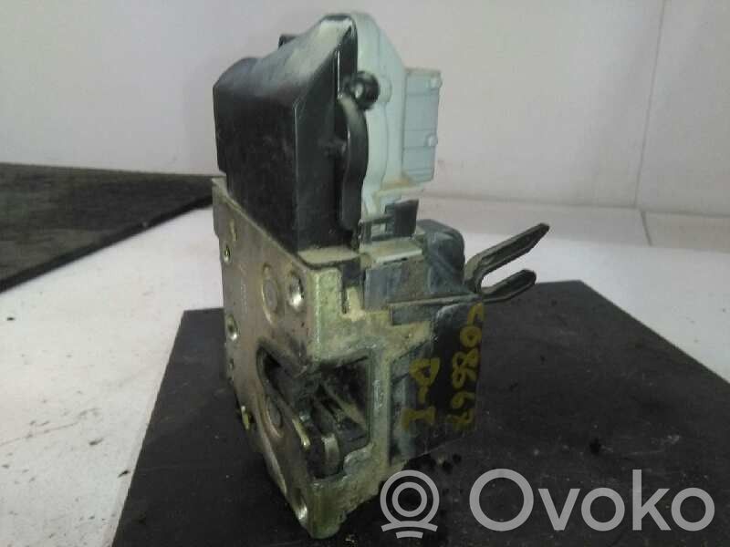 Citroen Xsara Front door lock 