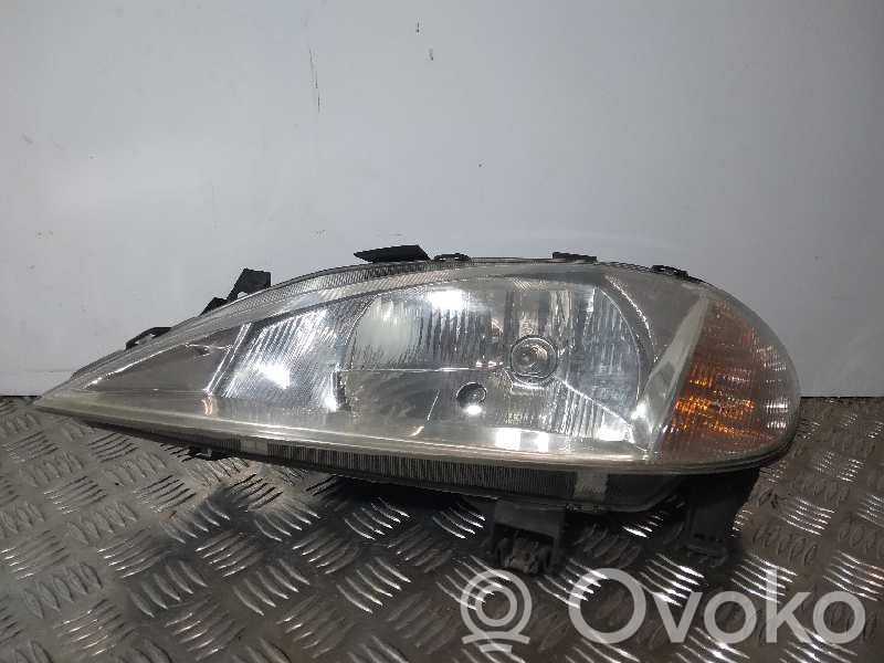 Renault Megane I Scheinwerfer 