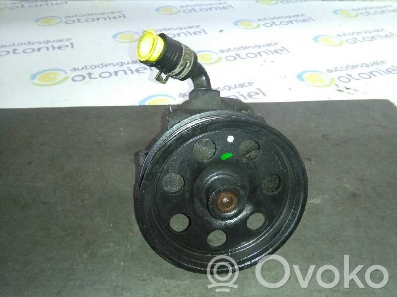 Ford Mondeo Mk III Power steering pump 