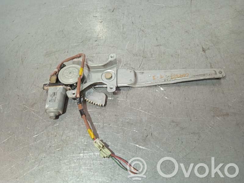 Mazda Premacy Rear window lifting mechanism without motor 
