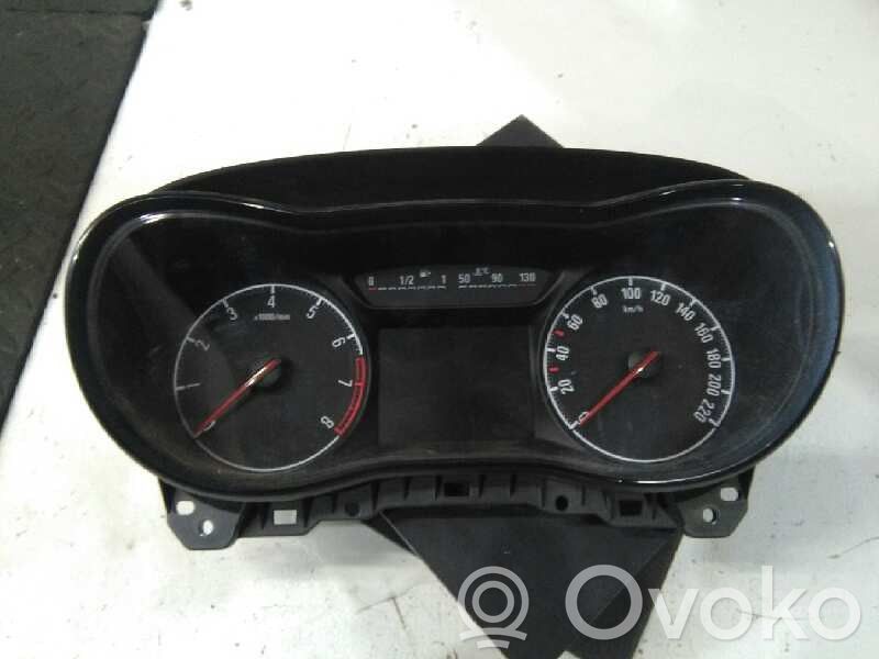 Opel Corsa E Speedometer (instrument cluster) 